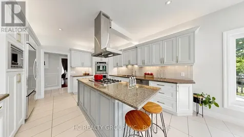 61 Sherrick Drive Whitchurch-stouffville ON L4A 2E9