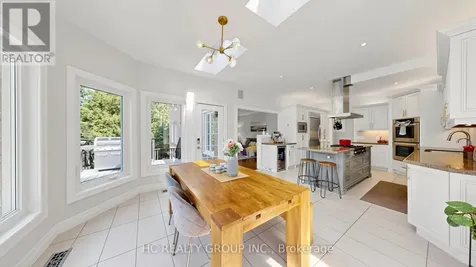 61 Sherrick Drive Whitchurch-stouffville ON L4A 2E9