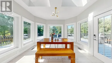 61 Sherrick Drive Whitchurch-stouffville ON L4A 2E9