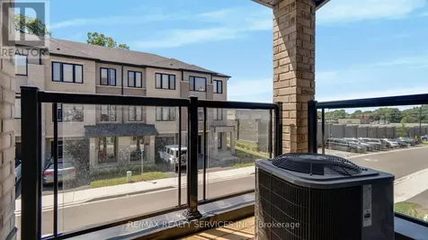 585 Colborne Street East Brantford ON N3S 0K4