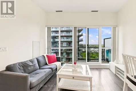 39 Annie Craig Drive Toronto (mimico) ON M8V 0H1