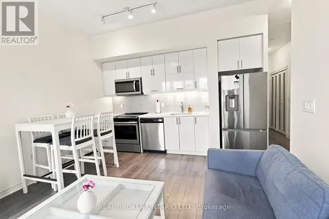 39 Annie Craig Drive Toronto (mimico) ON M8V 0H1