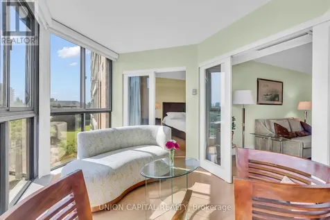 265 Westcourt Place Waterloo ON N2L 6E4