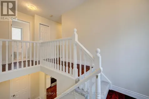 569 Violet Street Waterloo ON N2V 2T8