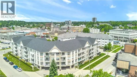 8 Harris Street Cambridge ON N1R 8R1