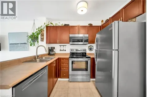 8 Harris Street Cambridge ON N1R 8R1