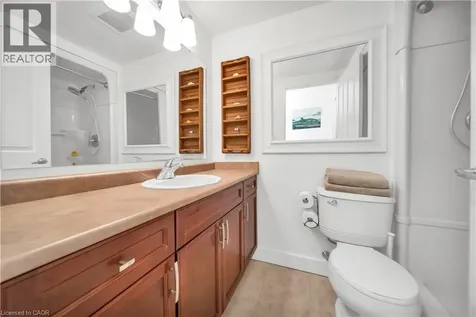 8 Harris Street Cambridge ON N1R 8R1