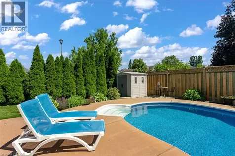 57 Goodman Crescent St. Catharines ON L2S 3Z5