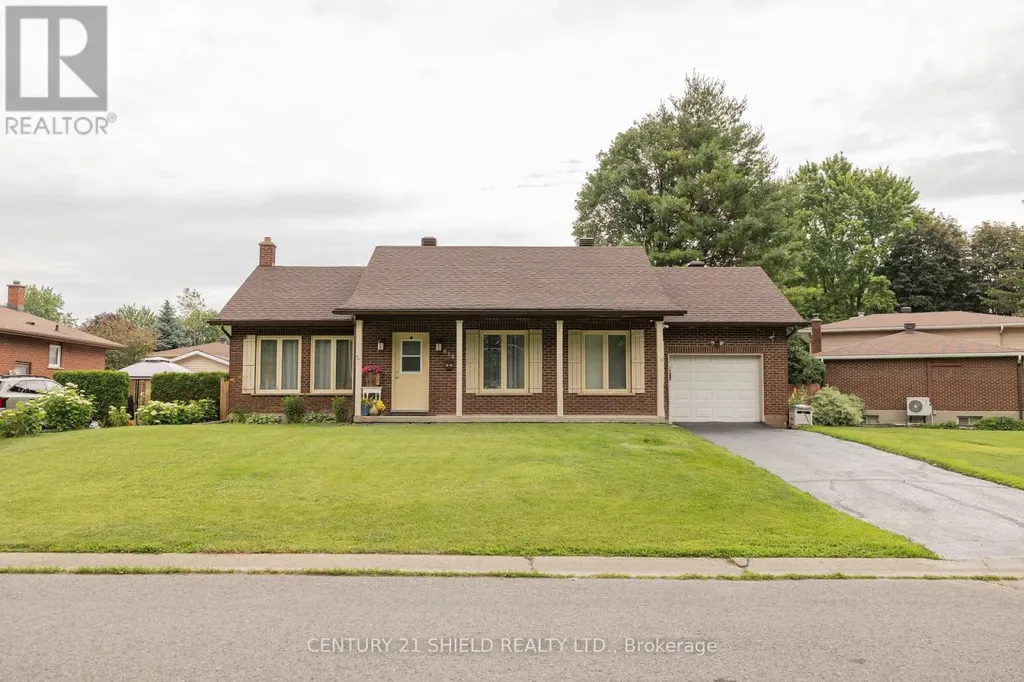 610 Dundas Crescent Cornwall ON K6H 6H8