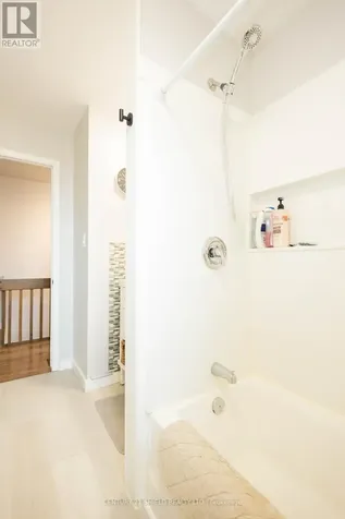 610 Dundas Crescent Cornwall ON K6H 6H8