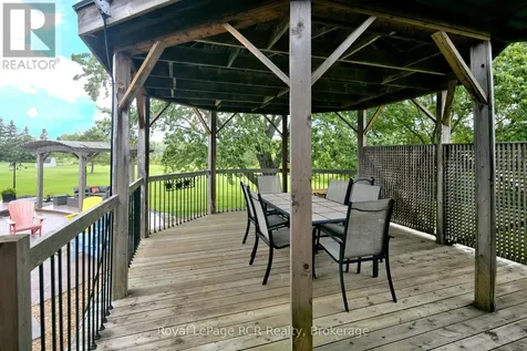 935 27th Street West Georgian Bluffs ON N4K 0G3