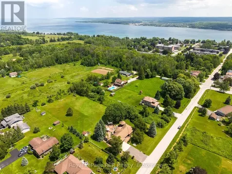 935 27th Street West Georgian Bluffs ON N4K 0G3