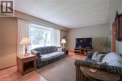 99 Lorraine Avenue Kitchener ON N2B 2N1
