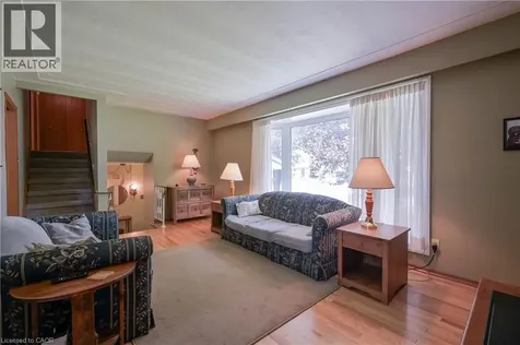 99 Lorraine Avenue Kitchener ON N2B 2N1
