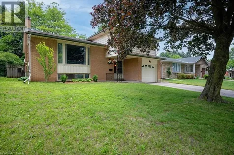 99 Lorraine Avenue Kitchener ON N2B 2N1