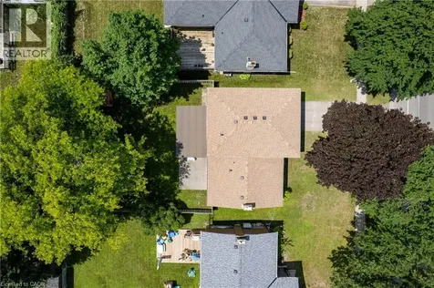 99 Lorraine Avenue Kitchener ON N2B 2N1