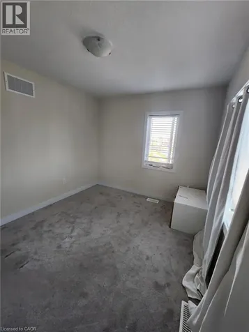 5 Keelson Street Welland ON L3B 0M2