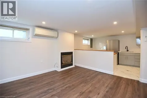 282 East 38th Street Hamilton ON L8V 4G3