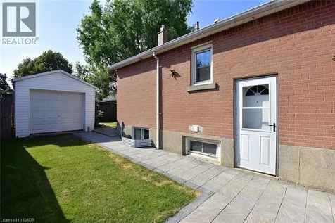 282 East 38th Street Hamilton ON L8V 4G3
