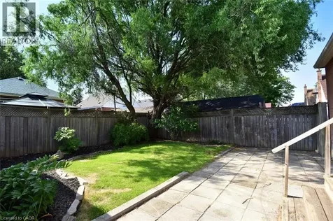 282 East 38th Street Hamilton ON L8V 4G3