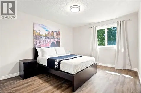 175 Siebert Avenue Kitchener ON N2C 2M1