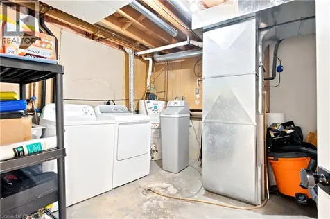 175 Siebert Avenue Kitchener ON N2C 2M1