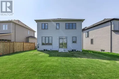 28 Union Boulevard Wasaga Beach ON L9Z 0M5