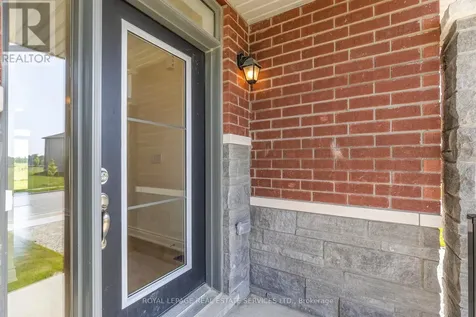 28 Union Boulevard Wasaga Beach ON L9Z 0M5