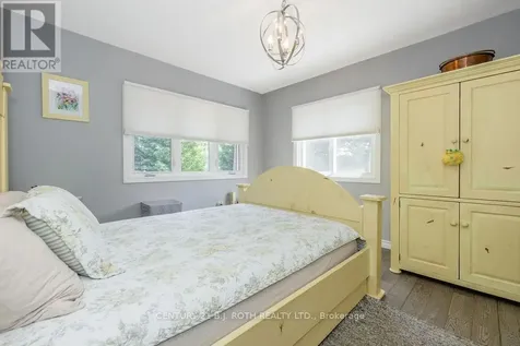 31 Robern Avenue Tiny ON L0L 2J0