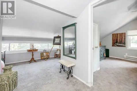 31 Robern Avenue Tiny ON L0L 2J0