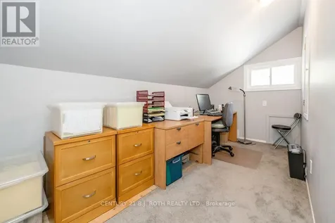 31 Robern Avenue Tiny ON L0L 2J0