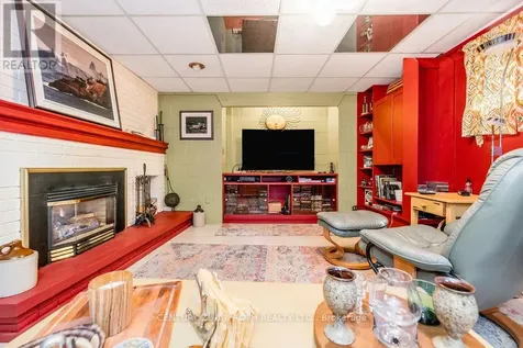 31 Robern Avenue Tiny ON L0L 2J0