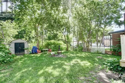72 Dunedin Street Orillia ON L3V 5T5