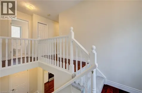 569 Violet Street Waterloo ON N2V 2T8