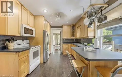 271 London Road West Guelph ON N1H 2C7