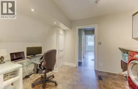 271 London Road West Guelph ON N1H 2C7