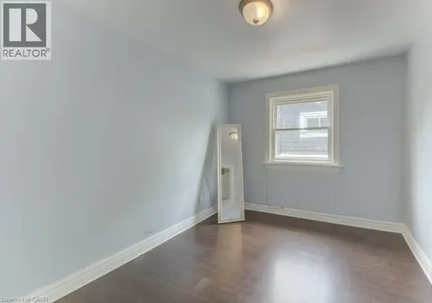 271 London Road West Guelph ON N1H 2C7