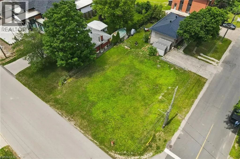 46 Daniel Avenue Kitchener ON N2K 1E9