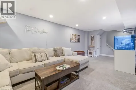 84 Rockhaven Lane Waterdown ON L8B 0J2