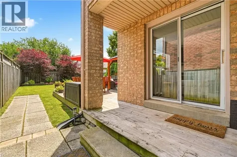 84 Rockhaven Lane Waterdown ON L8B 0J2