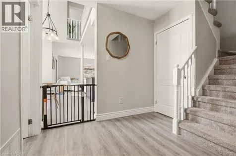 84 Rockhaven Lane Waterdown ON L8B 0J2