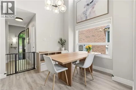 84 Rockhaven Lane Waterdown ON L8B 0J2
