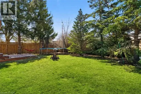 1526 Bridge Road Oakville ON L6L 2E3