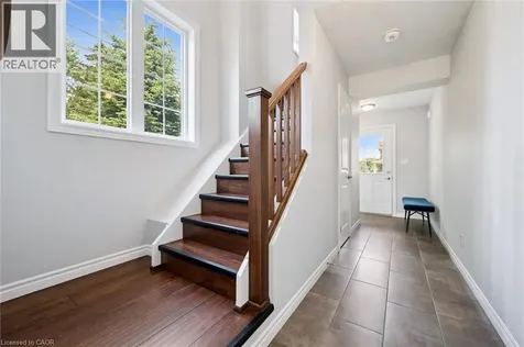 532 Wismer Street Waterloo ON N2K 0E8