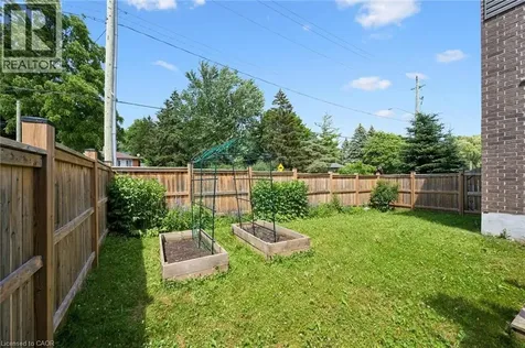 532 Wismer Street Waterloo ON N2K 0E8