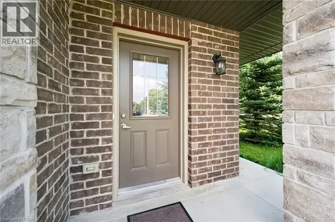 532 Wismer Street Waterloo ON N2K 0E8