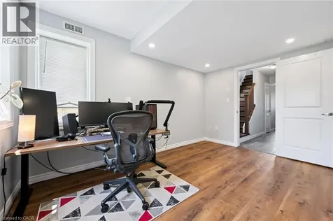 532 Wismer Street Waterloo ON N2K 0E8