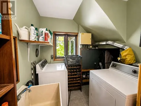1299 Victor Street Thunder Bay ON P7K 1N6