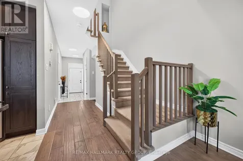 335 Alasken Drive Ottawa ON K1T 0M4