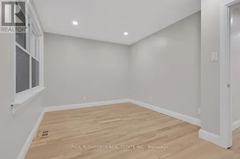 668 Fraser Avenue Ottawa ON K2A 2R8